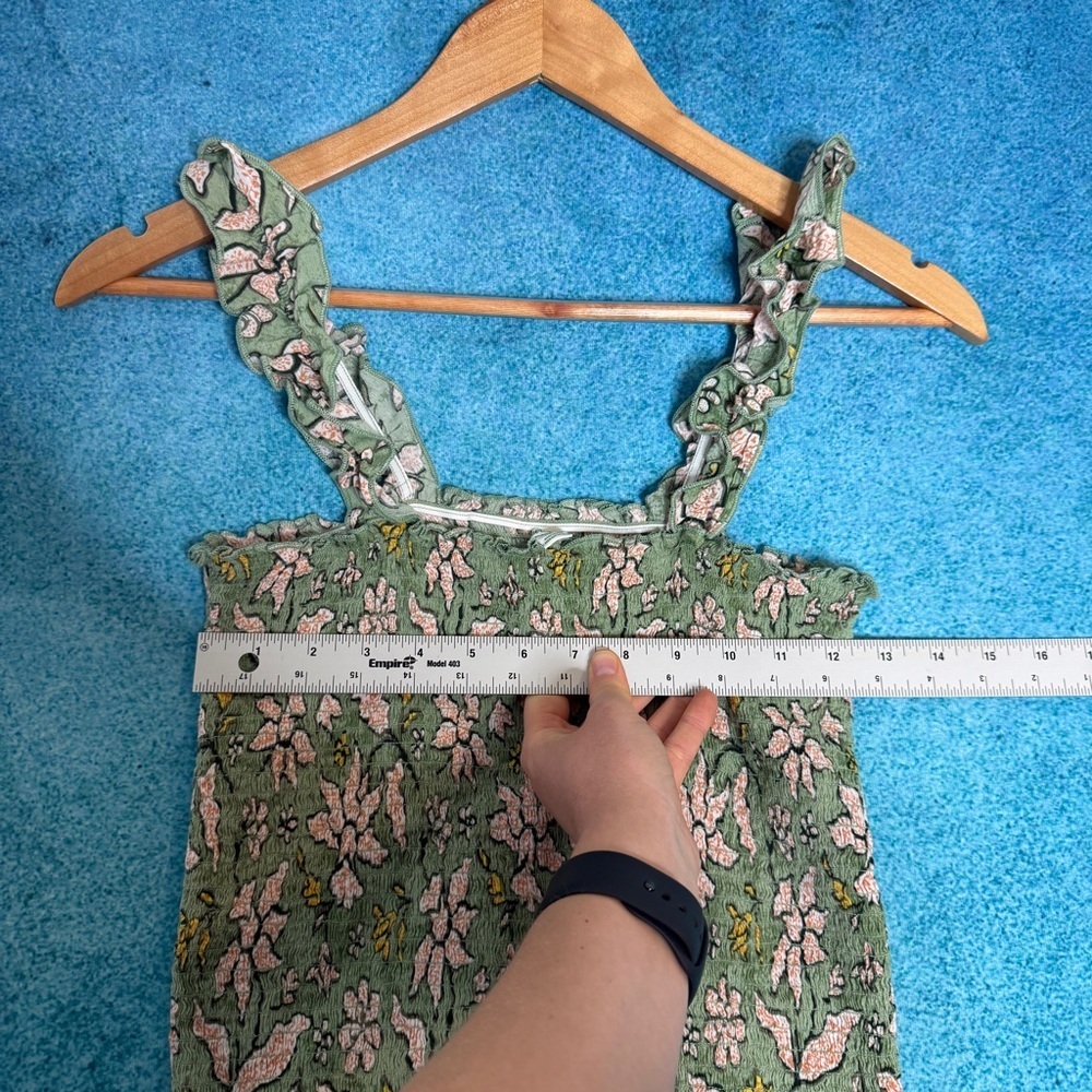 Aerie Womens Jungle Thrills Smocked Crop Tank Top Size S Green Flowers Ruffles - Picture 8 of 10